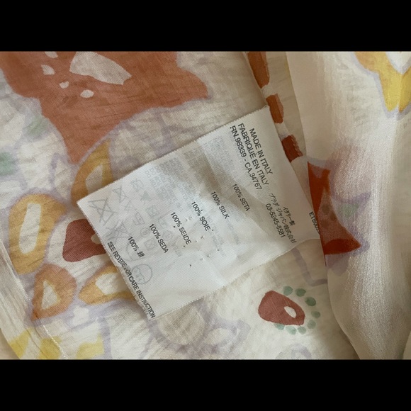 Prada floral silk button up blouse, size 38 - Picture 3 of 3